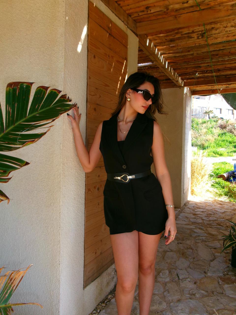 Black Sleeveless Blazer